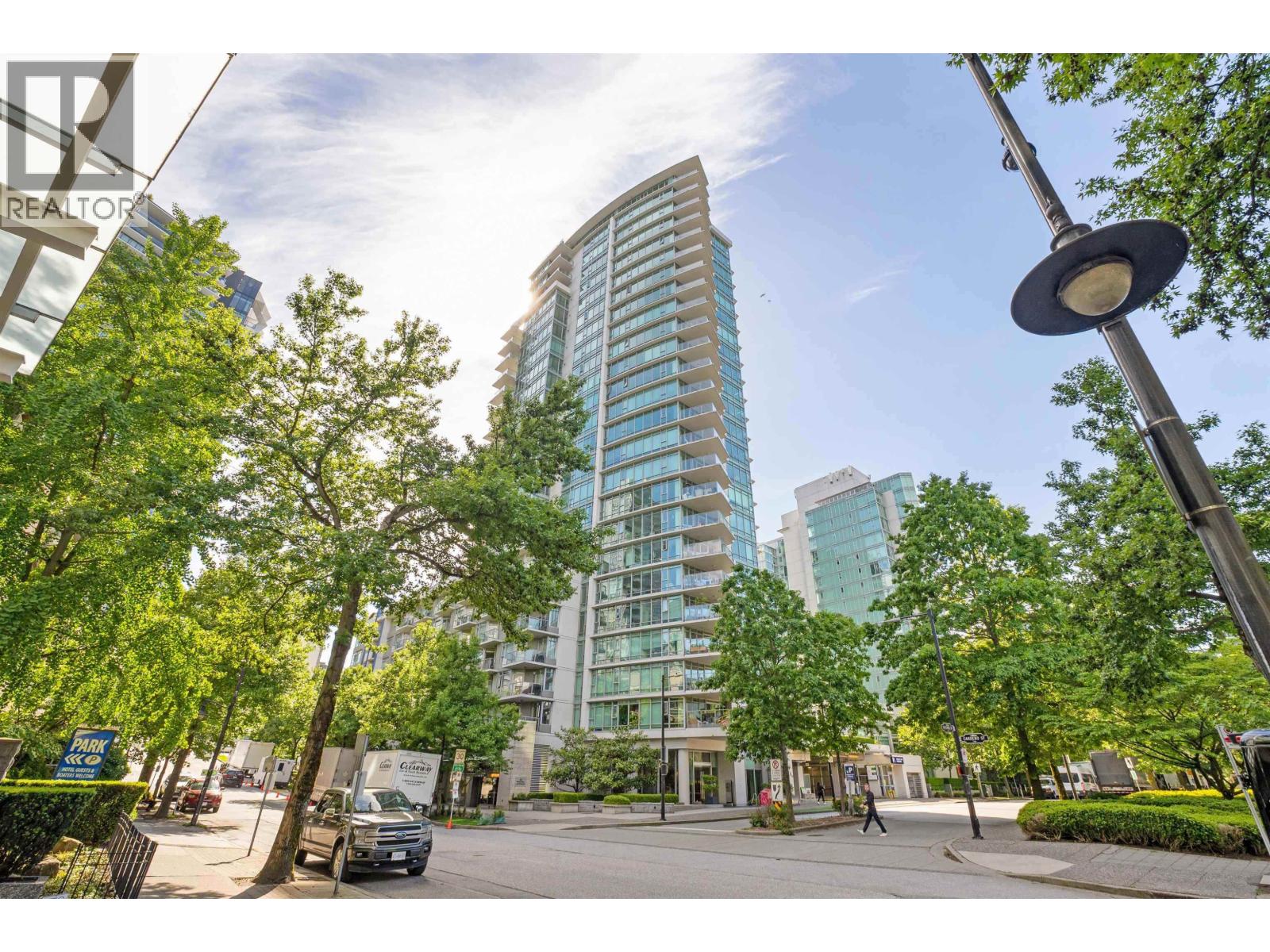 Listing photo — 1904 – 1616 Bayshore Drive, Coal Harbour, Vancouver West (MLS® R3140322)