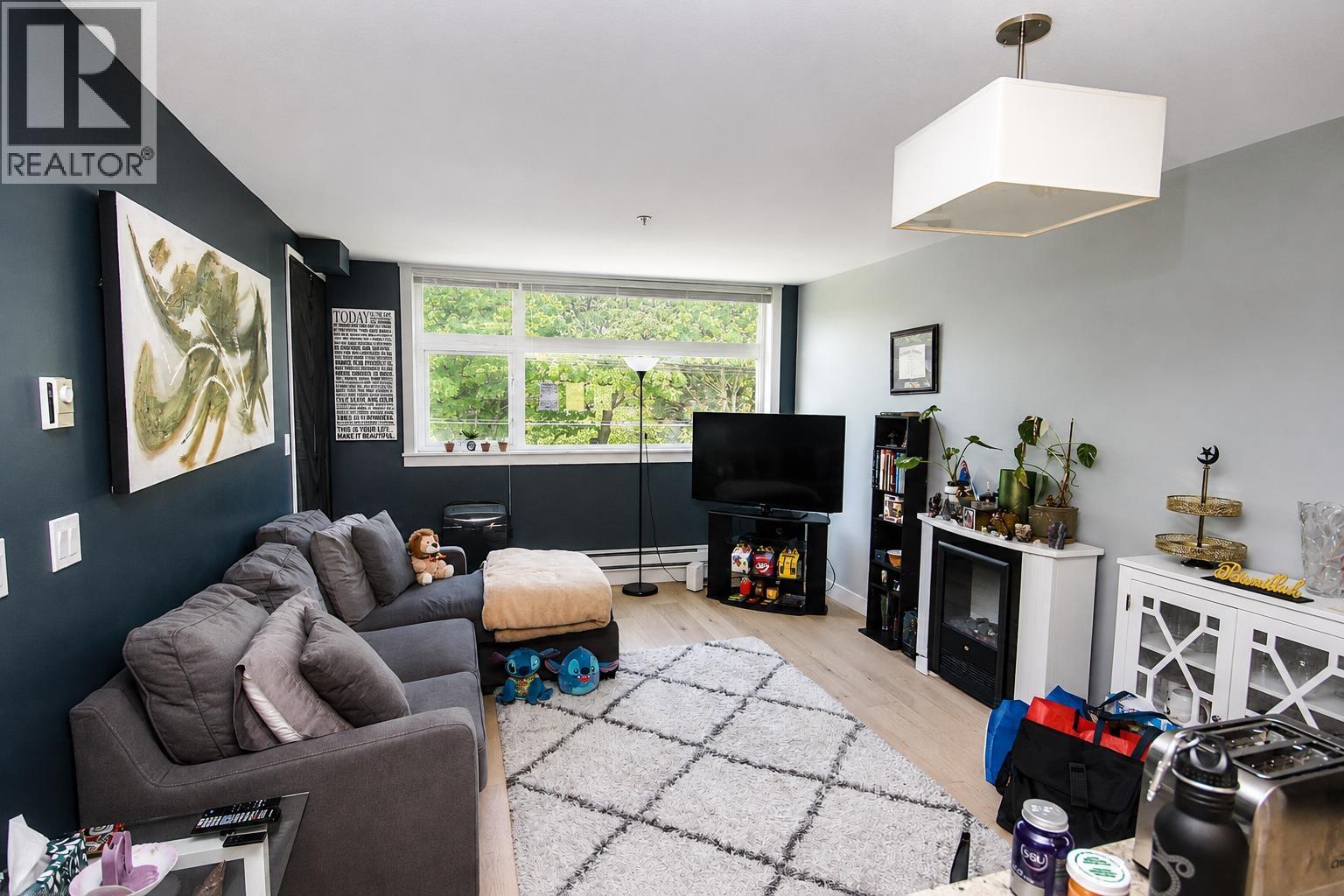 Listing photo — 205 – 5488 Cecil Street, Collingwood, Vancouver East (MLS® R3140332)