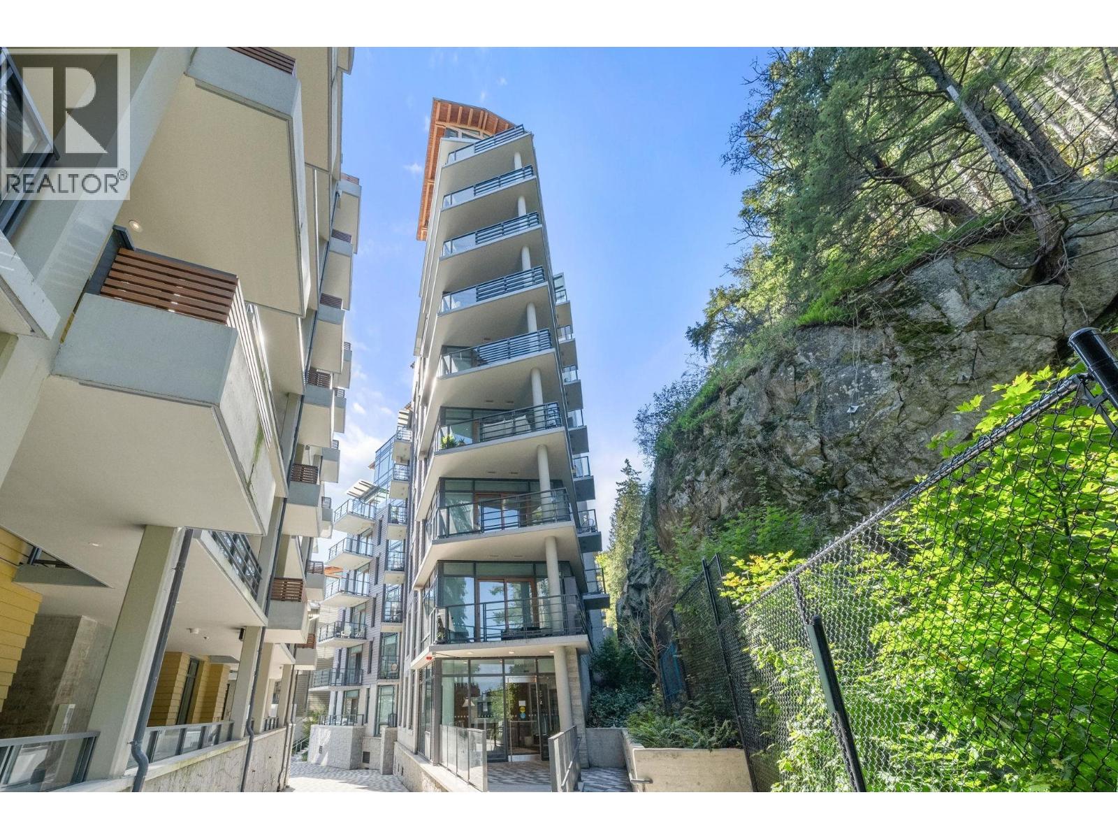 Listing photo — 404 – 6699 Nelson Avenue, Horseshoe Bay, West Vancouver (MLS® R3160392)