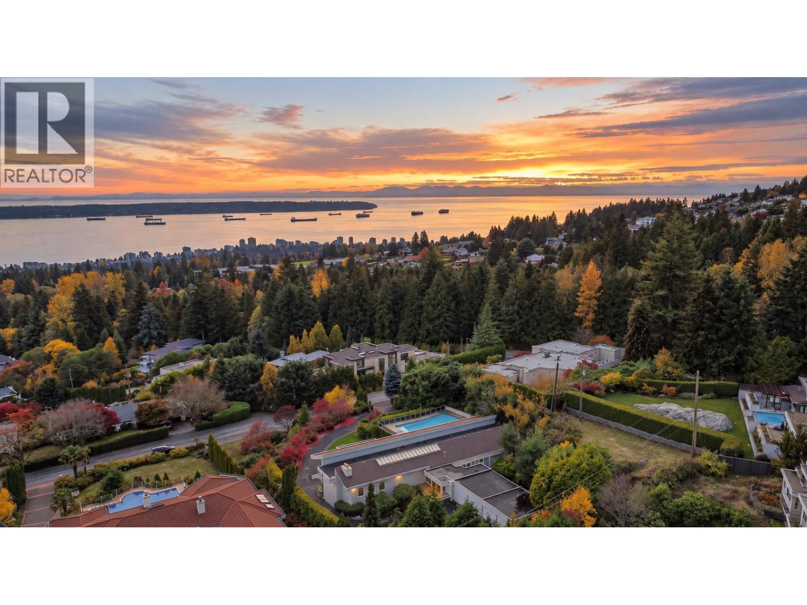 Listing photo — 1035 King Georges Way, West Vancouver (MLS® R3171689)