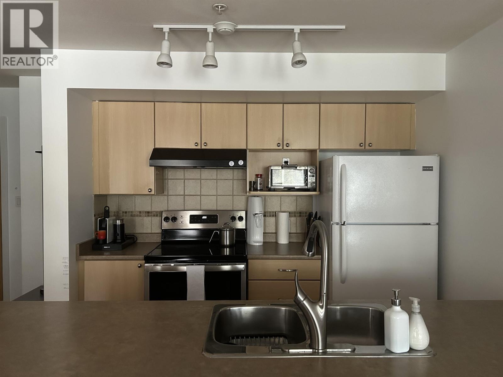 Listing photo — 210 – 2891 E Hastings Street, Vancouver (MLS® R3168727)
