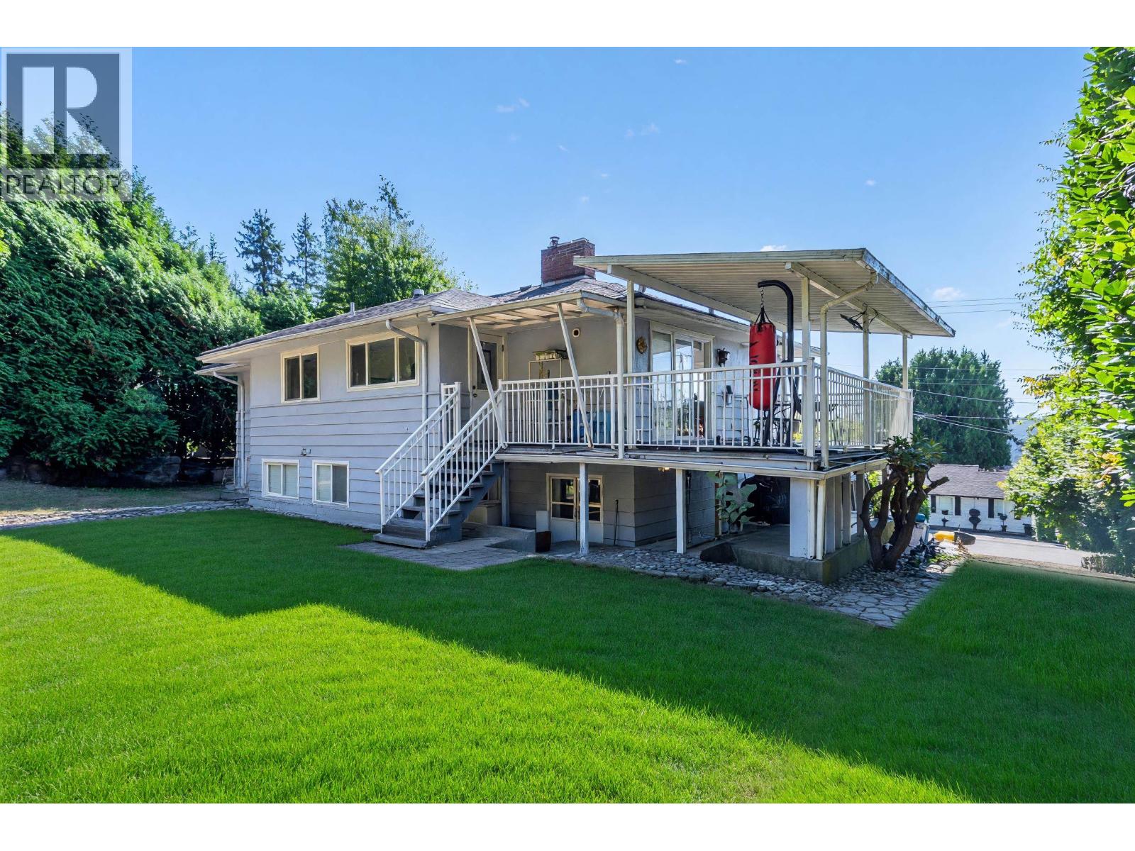 Listing photo — 1165 Mathers Avenue, West Vancouver (MLS® R3170105)